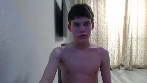 Snapshot of hornybadbunny chatting on February 9, 9:47 am Tony online show from February 9, 9:47 am