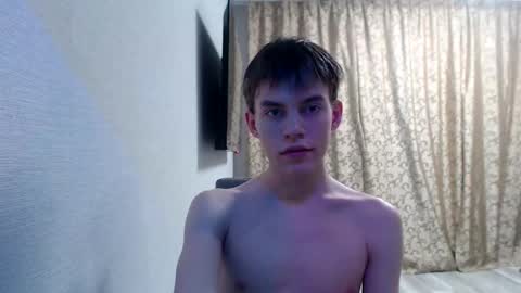 Snapshot of hornybadbunny chatting on January 26, 5:56 am Tony online show from January 26, 5:56 am