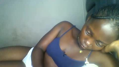 Bella online show from May 25, 7:36 am