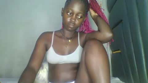 Bella online show from March 2, 6:36 am