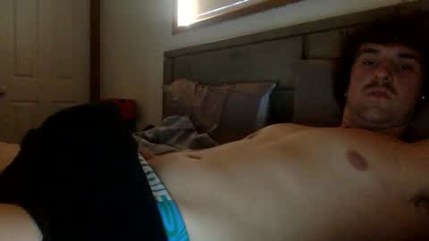 hornyboi186 online show from November 25, 3:27 am