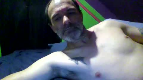 Snapshot of hornycountryman1972 chatting on October 3, 5:16 am hornycountryman online show from October 3, 5:16 am