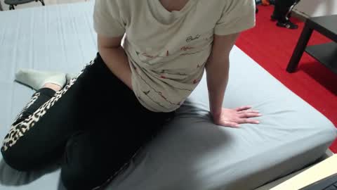 Snapshot of hornycouple21x chatting on December 15, 10:37 pm HornyCouple89 online show from December 15, 10:37 pm