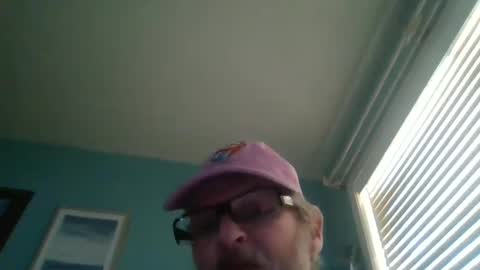 hornyd7711 online show from September 17, 7:28 pm