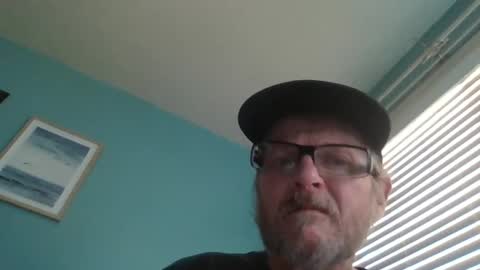 hornyd7711 online show from September 8, 6:07 pm