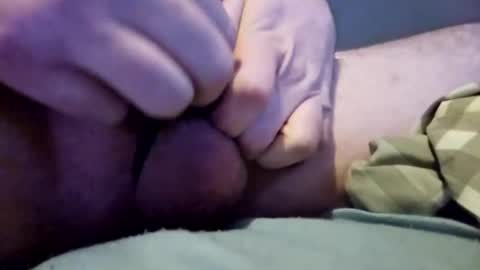 Snapshot of hornydude89420 chatting on December 7, 9:44 am SILVERFOX90 online show from December 7, 9:44 am