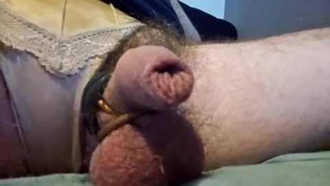 Snapshot of hornydude89420 chatting on December 14, 2:22 am SILVERFOX90 online show from December 14, 2:22 am