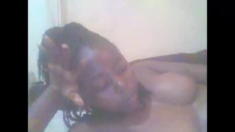 hornygal001 online show from October 24, 6:47 am