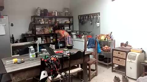 Nix  D online show from January 12, 6:42 am