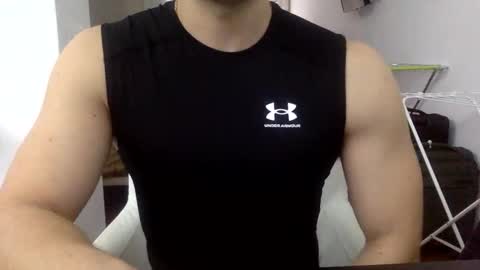 hornyspaniard93 online show from January 9, 3:28 pm