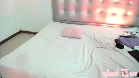 LILY online show from September 20, 9:29 pm