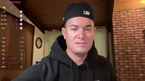 Hornytightboy89 online show from October 12, 5:48 pm