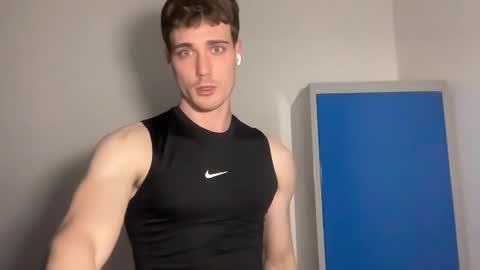 Travis online show from March 15, 7:28 pm