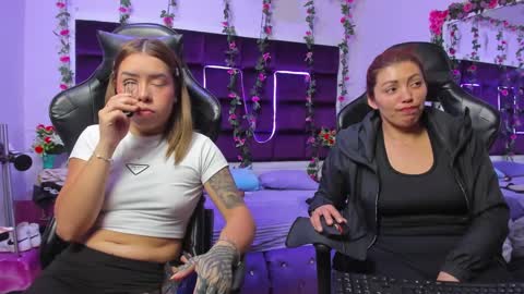 hornyy mom online show from October 7, 2:13 pm