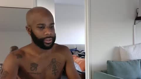 Horus00 online show from December 23, 12:19 pm