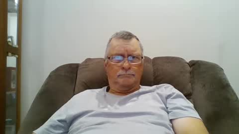 hot4tightholes online show from December 5, 2:26 pm