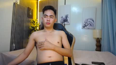 Rylle online show from October 13, 11:40 pm