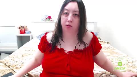 Snapshot of hot_and_pretty chatting on February 19, 9:39 am Lila online show from February 19, 9:39 am