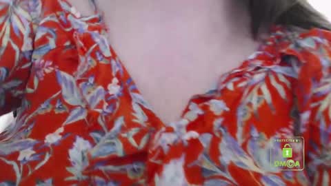 Snapshot of hot_and_pretty chatting on March 10, 10:07 am Lila online show from March 10, 10:07 am
