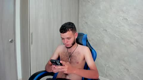 hot bad boy69 online show from April 27, 8:50 pm
