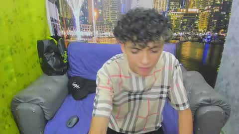 hot bunny online show from December 19, 1:50 pm