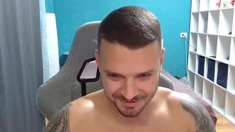 hot_cap_77 online show from September 23, 7:53 pm