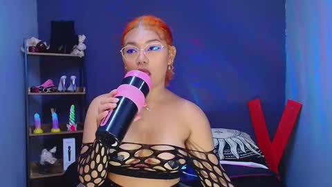 hot chocolate 4u online show from February 19, 3:38 pm