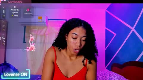 Hot Couple online show from September 23, 9:03 am