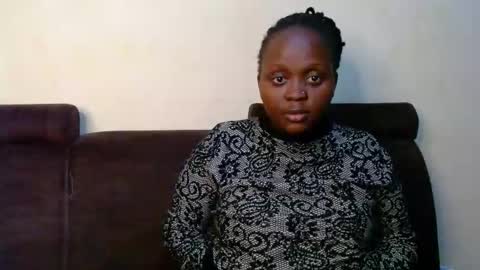 Linah online show from November 12, 6:43 pm