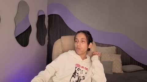 Alana online show from March 2, 10:16 pm