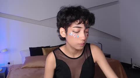 Snapshot of hot_little_bunny chatting on March 6, 12:00 am Alana online show from March 6, 12:00 am