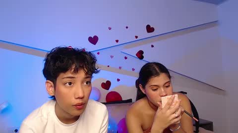 Snapshot of hot_little_bunny chatting on February 15, 8:54 pm Alana online show from February 15, 8:54 pm