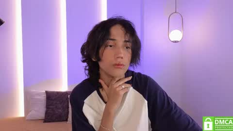 Snapshot of hot_little_bunny chatting on September 17, 9:18 pm Alana online show from September 17, 9:18 pm