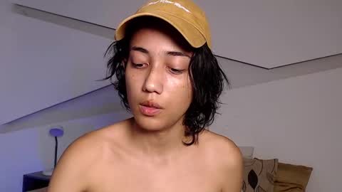 Snapshot of hot_little_bunny chatting on September 9, 9:59 pm Alana online show from September 9, 9:59 pm