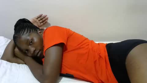 LONNAH online show from March 8, 5:07 am