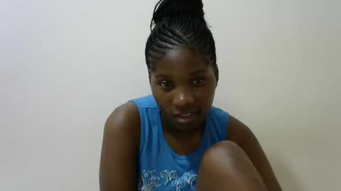 LONNAH online show from March 12, 11:20 am