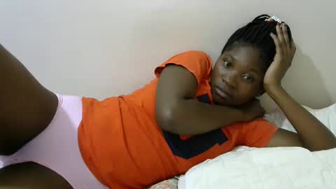 LONNAH online show from February 20, 7:41 pm