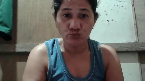 hotmama online show from February 15, 9:49 am