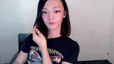 SWEET AGATHA online show from October 20, 7:13 am