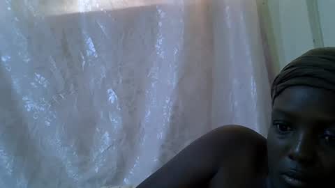 RAYLAH online show from February 16, 10:57 am