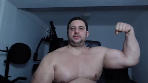 Snapshot of hot_stefano1 chatting on December 15, 5:45 am Stefano.. online show from December 15, 5:45 am