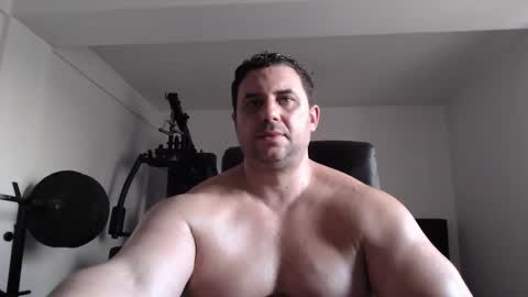 Snapshot of hot_stefano1 chatting on December 13, 1:55 pm Stefano.. online show from December 13, 1:55 pm