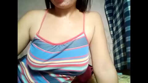 hot_warrios247 online show from February 19, 9:17 am