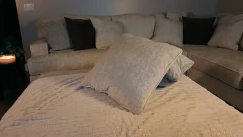 Hot Wife    hotwife sexy new milf highclass brunette bigboobs natural mature online show from February 1, 3:47 am