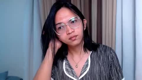 Snapshot of hotasiantsayesha chatting on February 1, 8:50 am JAMAE online show from February 1, 8:50 am