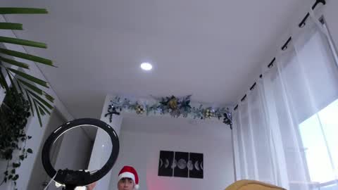 Andrew xdres08 online show from December 24, 9:33 pm