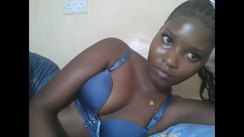 love online show from October 8, 7:09 pm