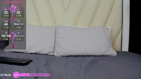 hotboy21_ online show from December 2, 4:32 am