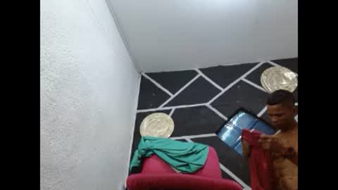 hotbrunette21cm online show from March 8, 6:32 am