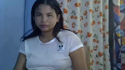 hotcelici online show from September 17, 2:31 pm